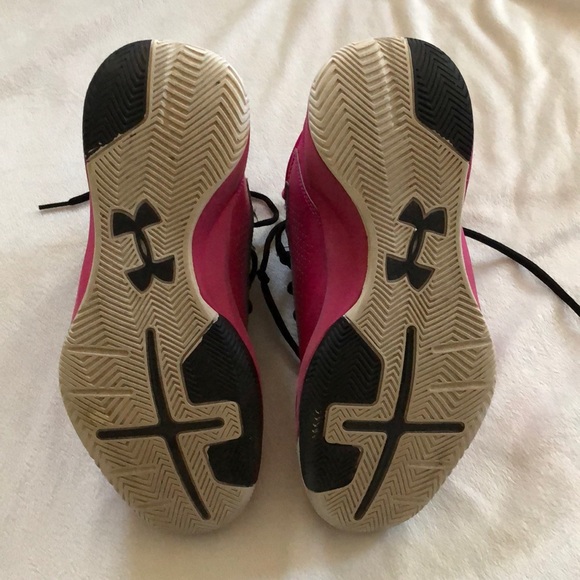 Under amour women’s sneakers - Picture 4 of 5